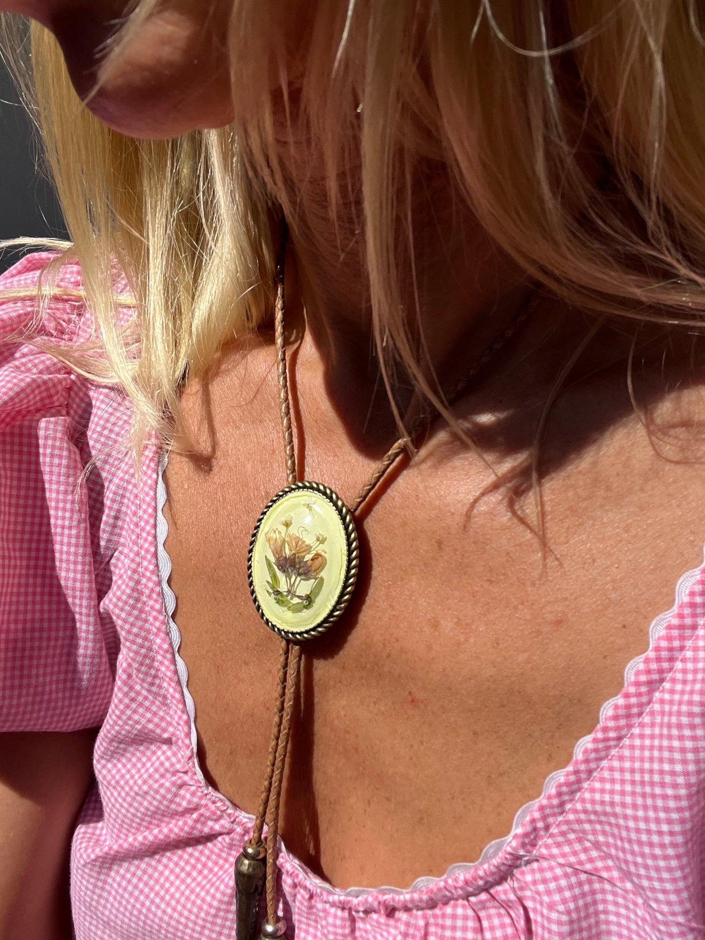 30mm blue eye, manzanita, and grass on burnt charcoal