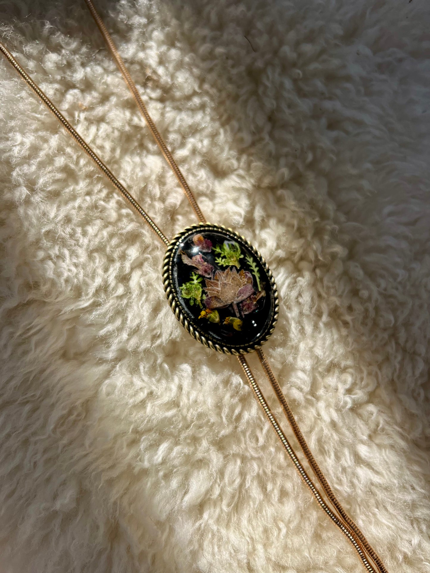 30mm sage + Black Bolo