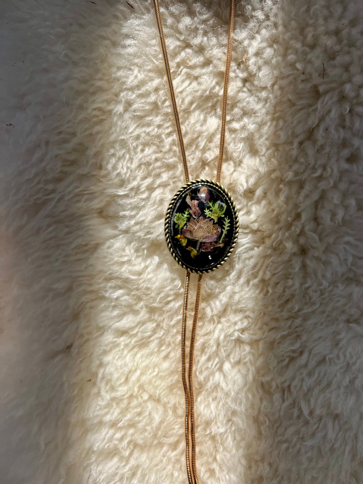 30mm sage + Black Bolo