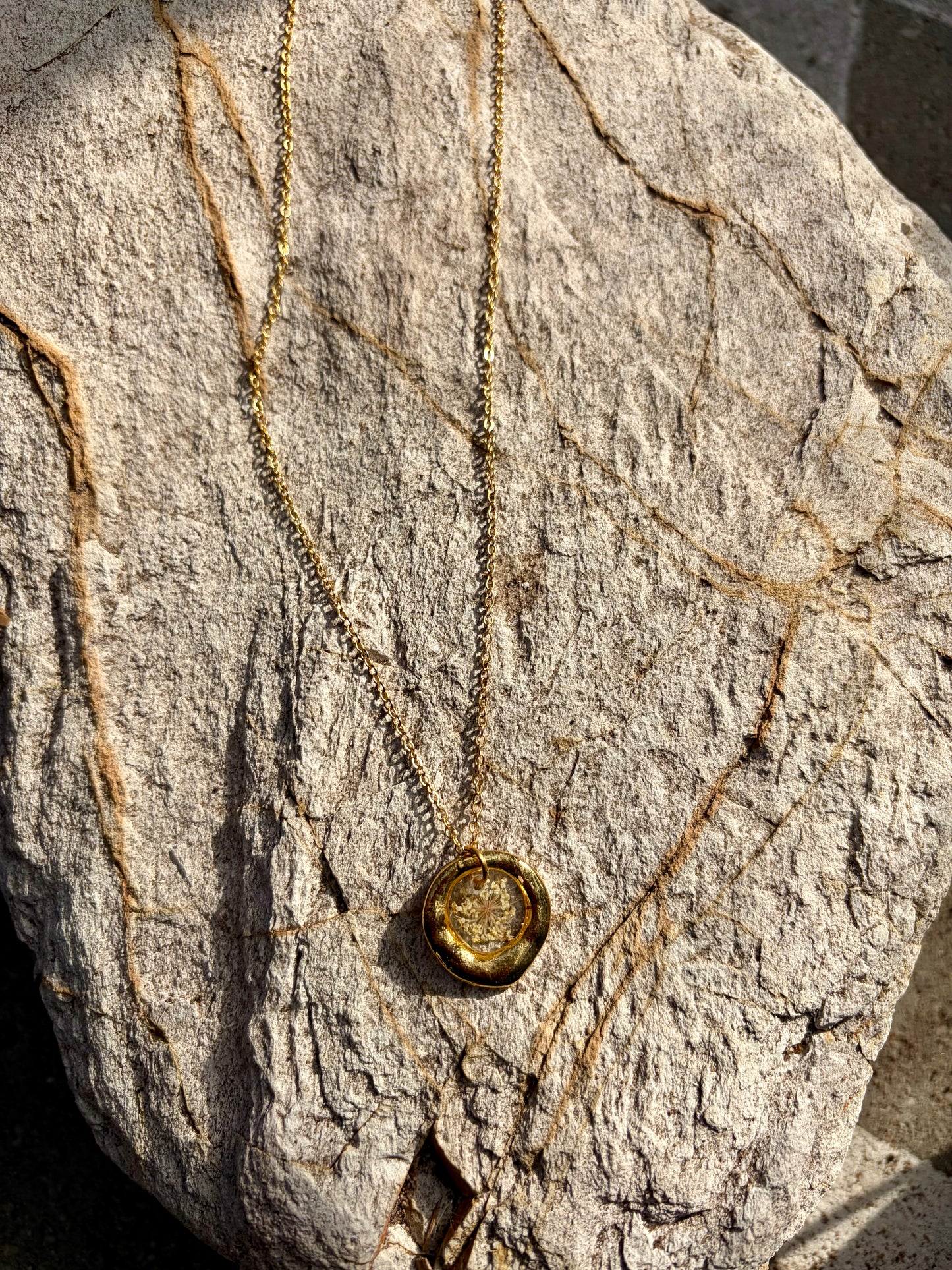 Heritage Central Coast Wildflower Pendant - yarrow